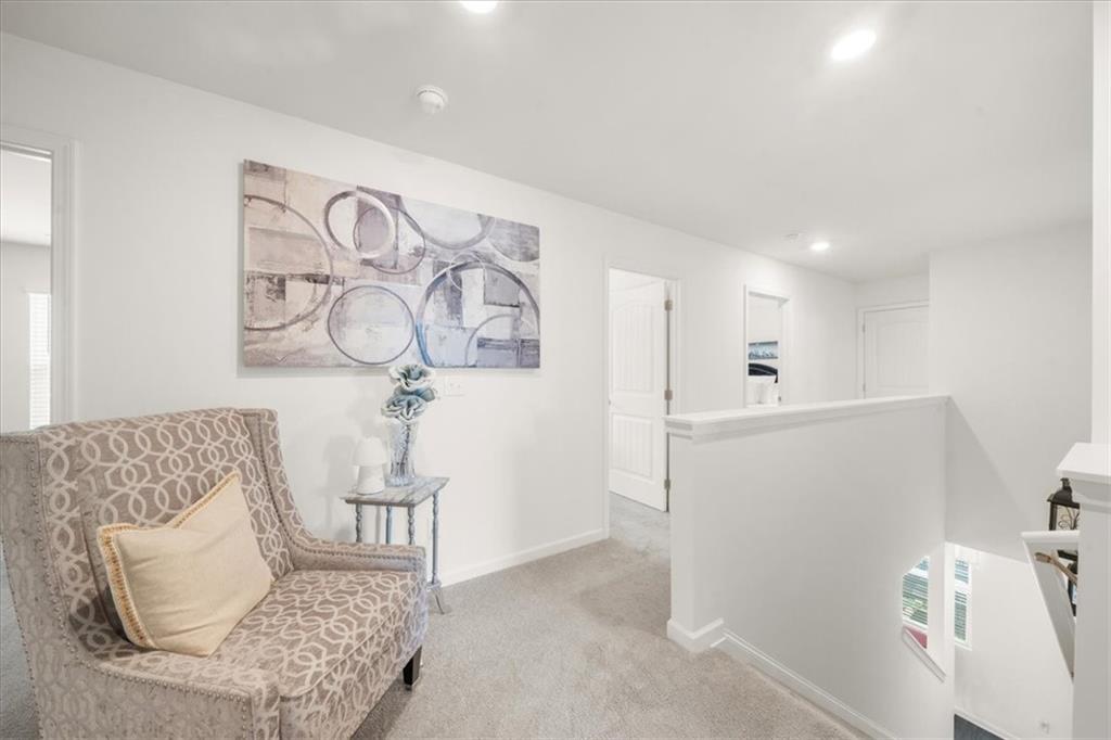 5634 Barberry Avenue