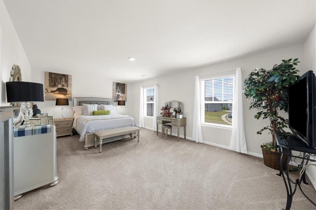 5634 Barberry Avenue