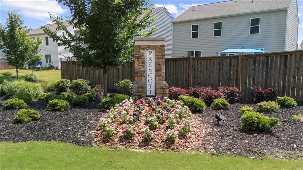 5634 Barberry Avenue