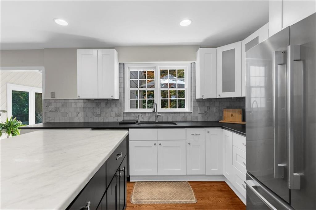 245 W Spalding Drive