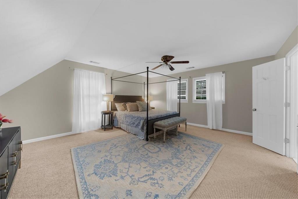 245 W Spalding Drive