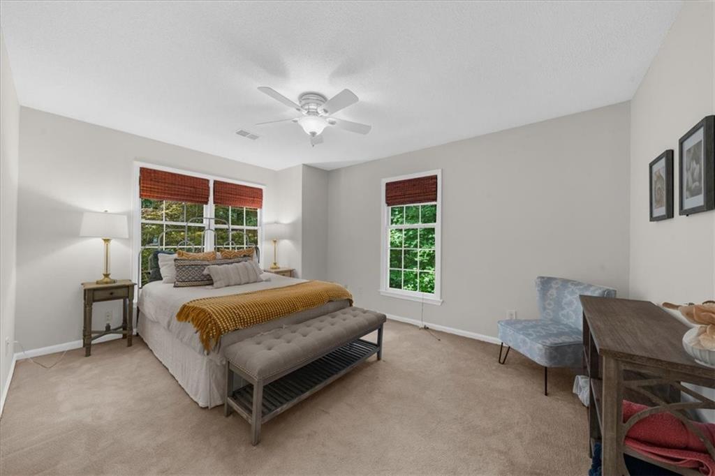 245 W Spalding Drive