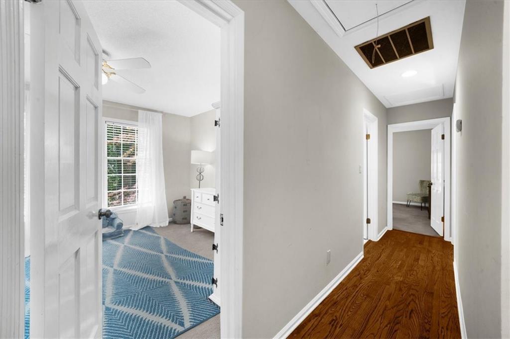 245 W Spalding Drive