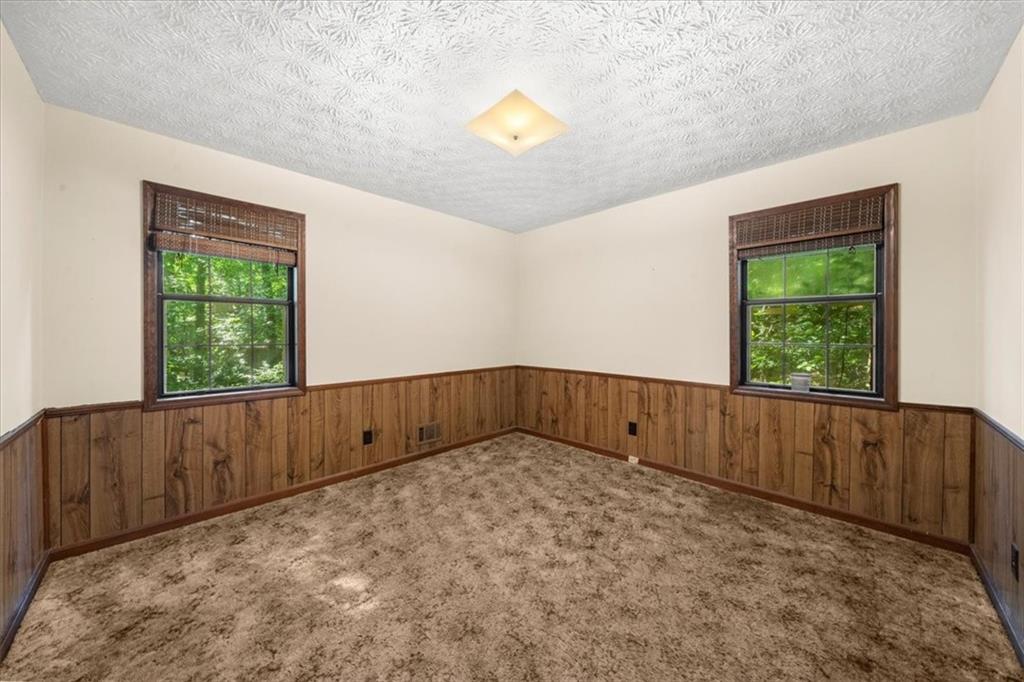 6800 Thunder Trail