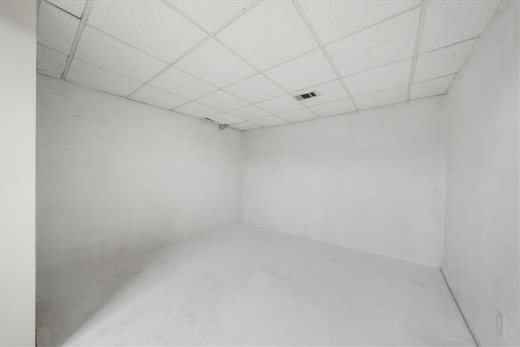 6800 Thunder Trail