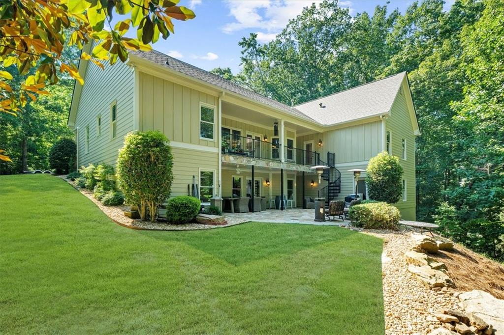 5850 Lake Harbor Trail