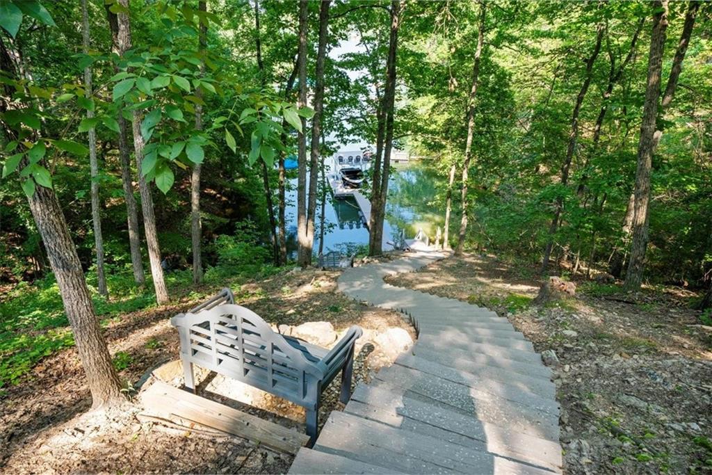 5850 Lake Harbor Trail