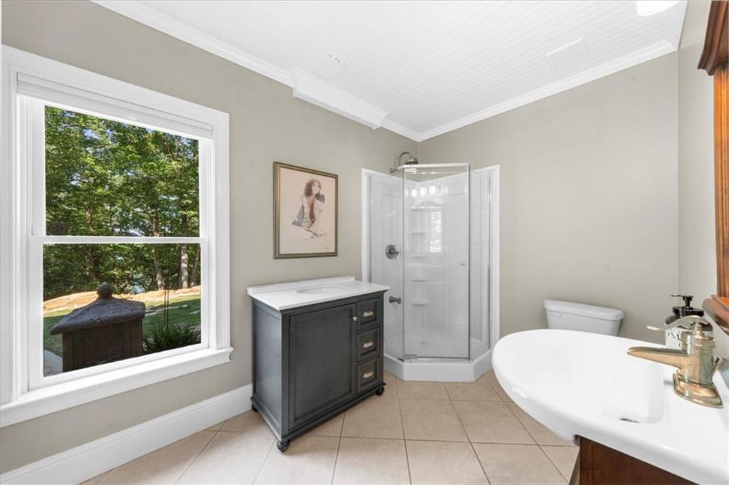 5850 Lake Harbor Trail