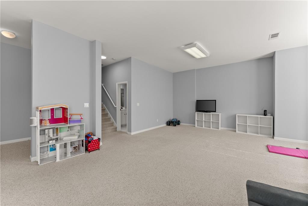 3498 Westhampton Way