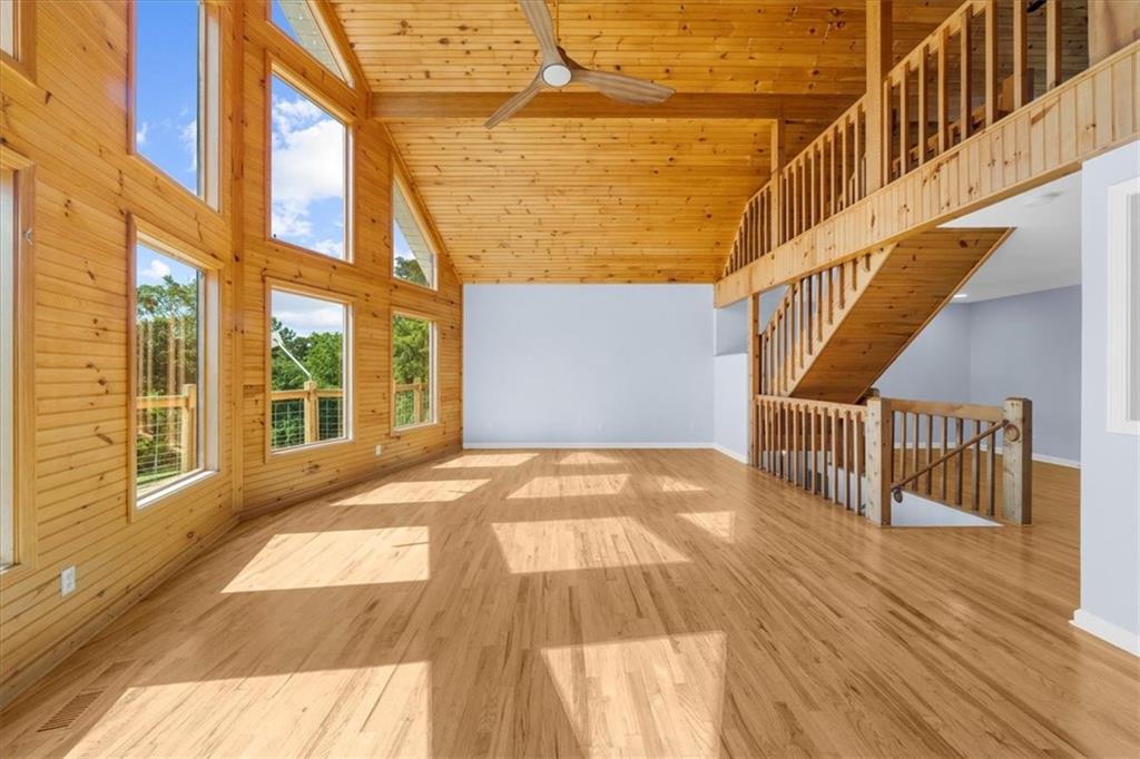 518 Overlook Dr 7.93 acres