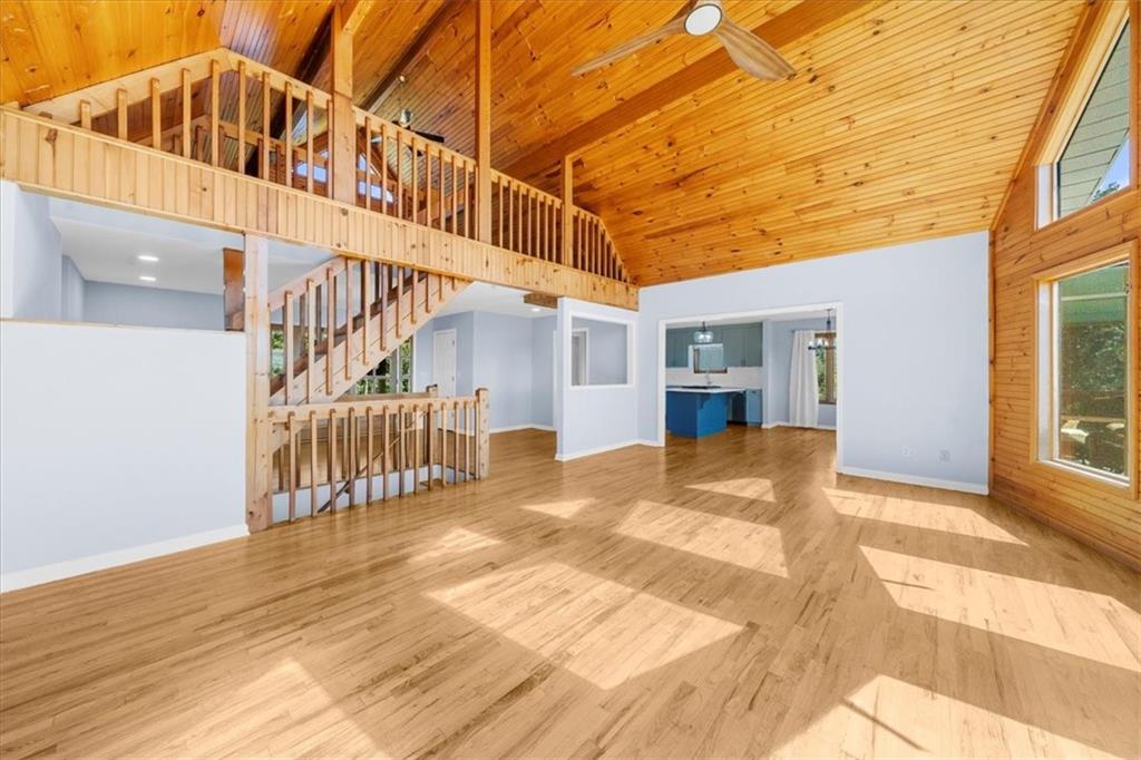 518 Overlook Dr 7.93 acres