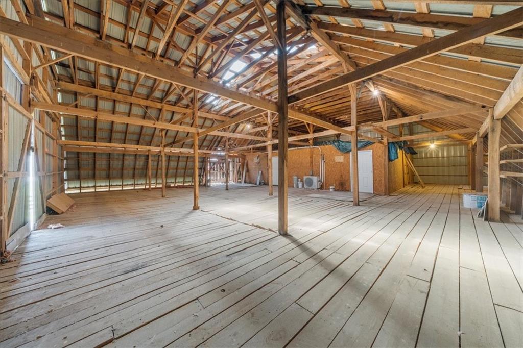 518 Overlook Dr 7.93 acres