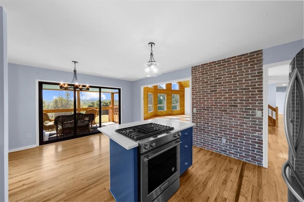 518 Overlook Dr 7.93 acres