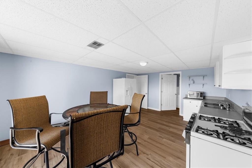 518 Overlook Dr 7.93 acres