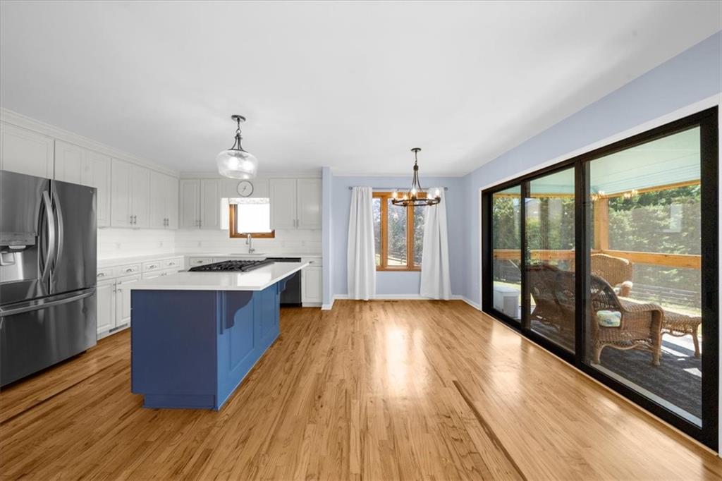 518 Overlook Dr 7.93 acres