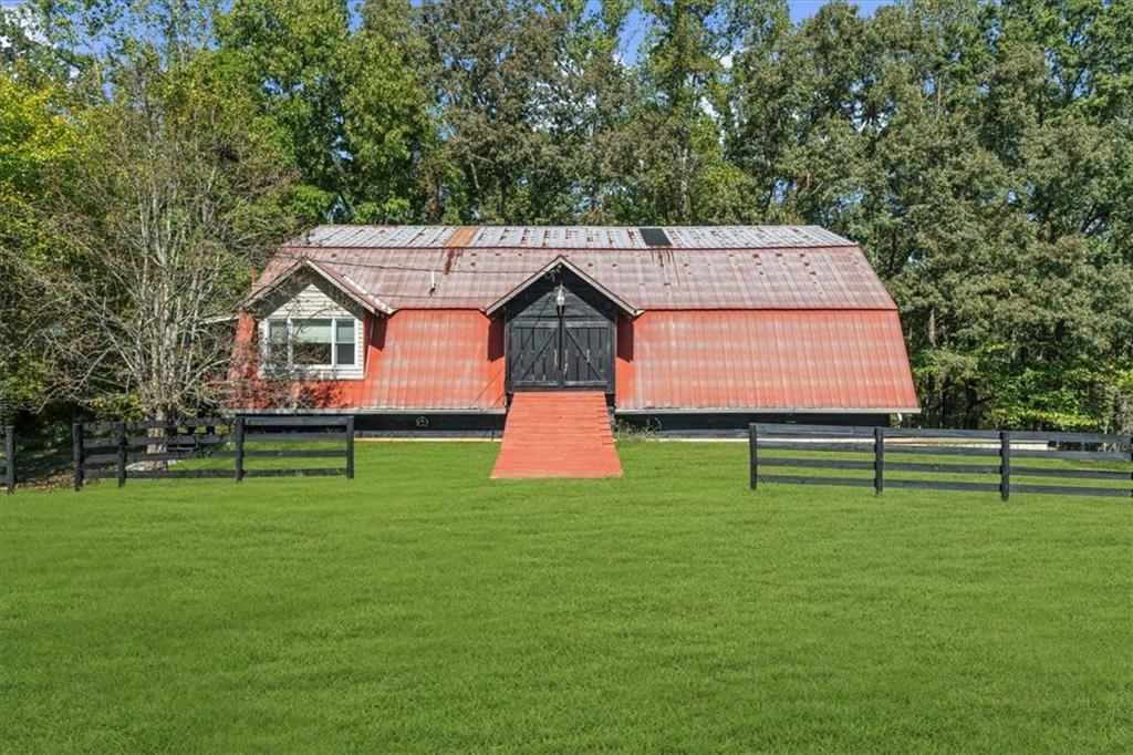 518 Overlook Dr 7.93 acres