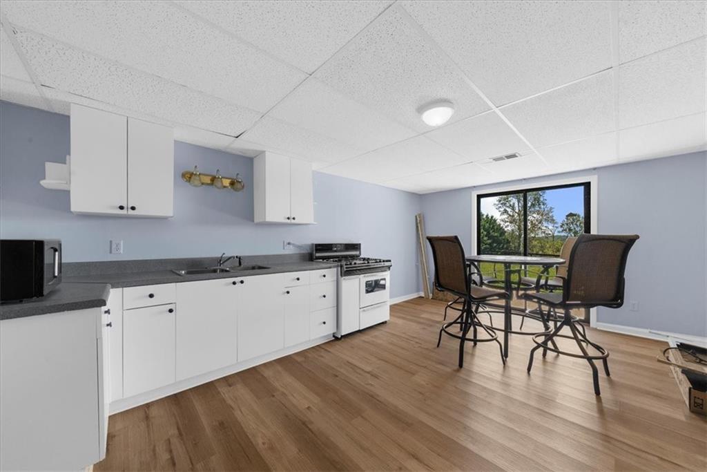 518 Overlook Dr 7.93 acres