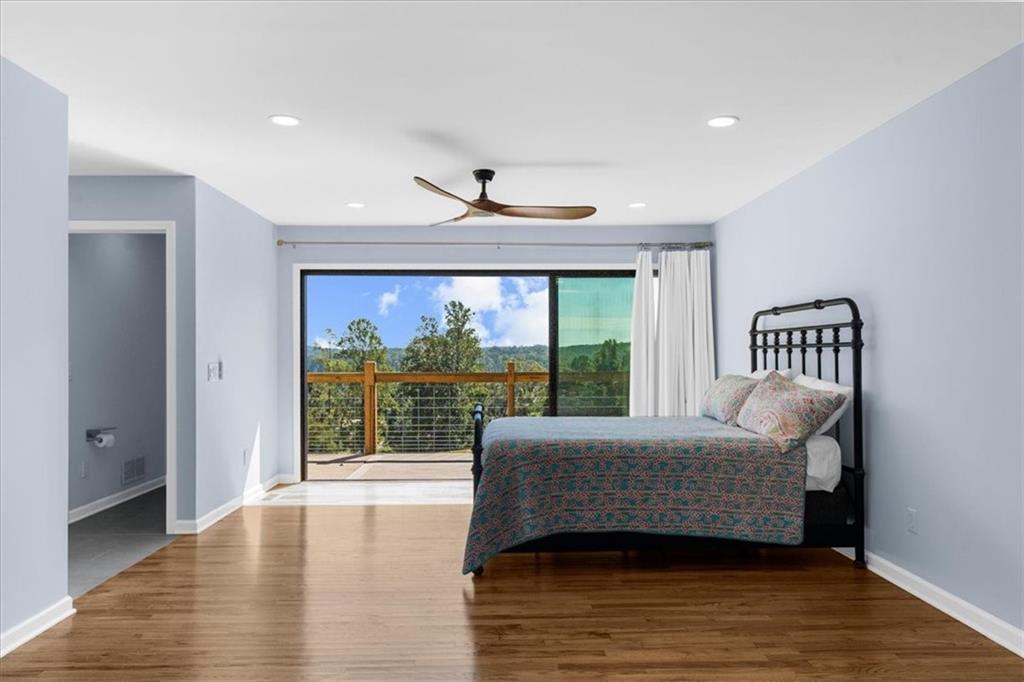 518 Overlook Dr 7.93 acres