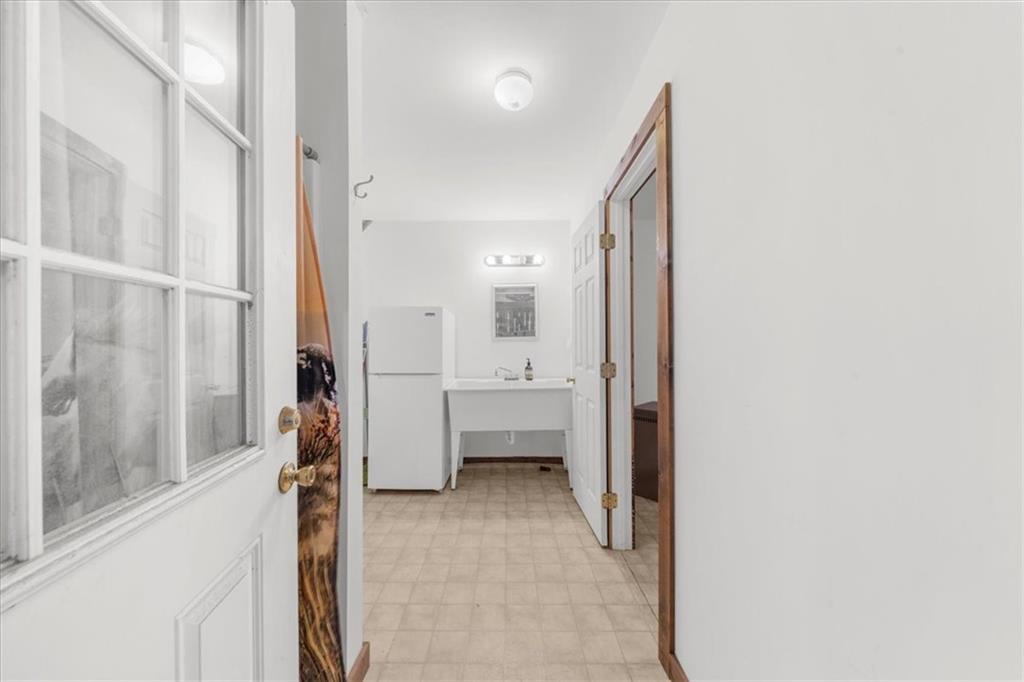 518 Overlook Dr 7.93 acres