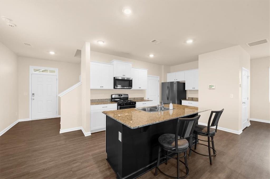 5206 Wild Berry Court