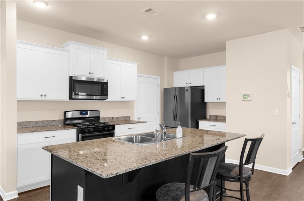 5206 Wild Berry Court