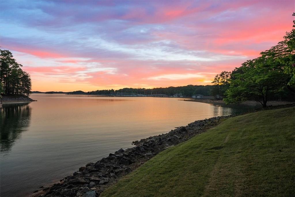 5340 Point South Drive