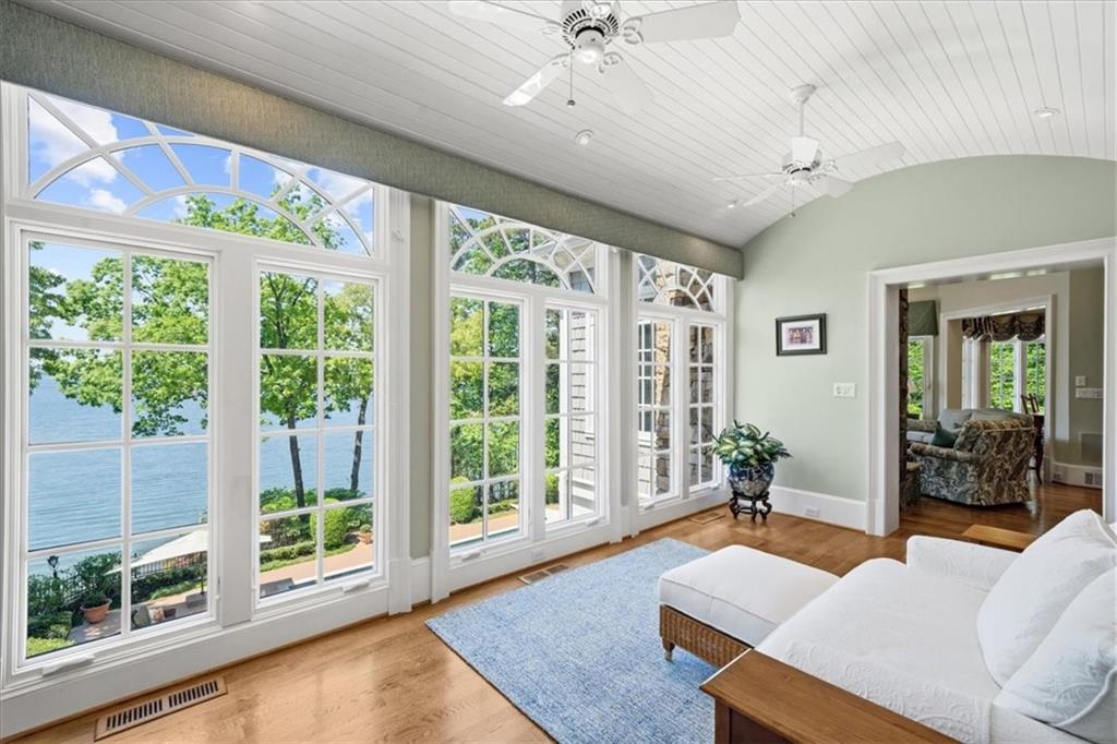 5340 Point South Drive