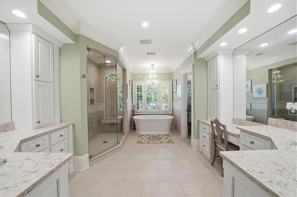 5340 Point South Drive