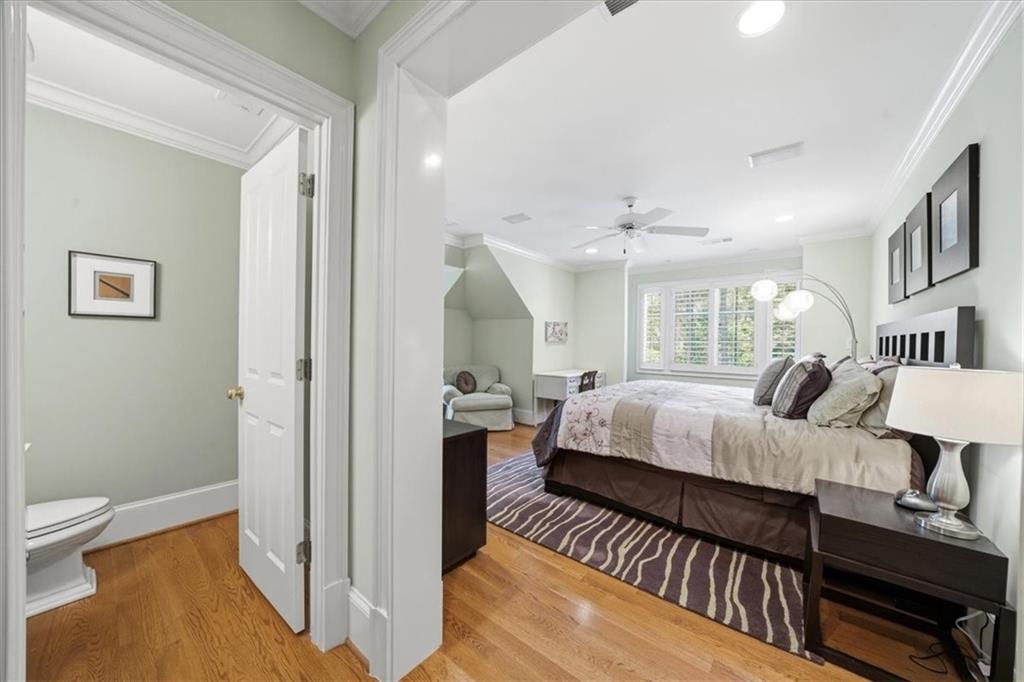 5340 Point South Drive