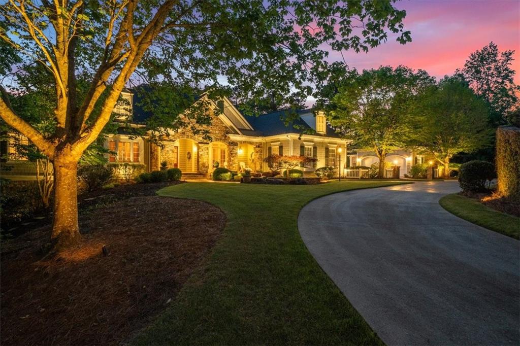 5340 Point South Drive