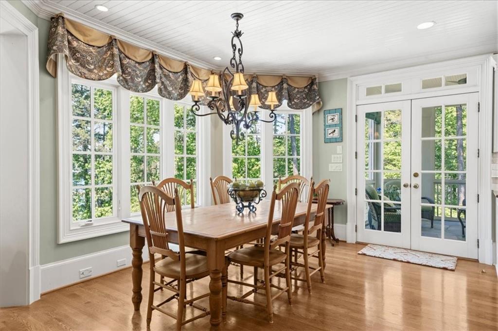 5340 Point South Drive