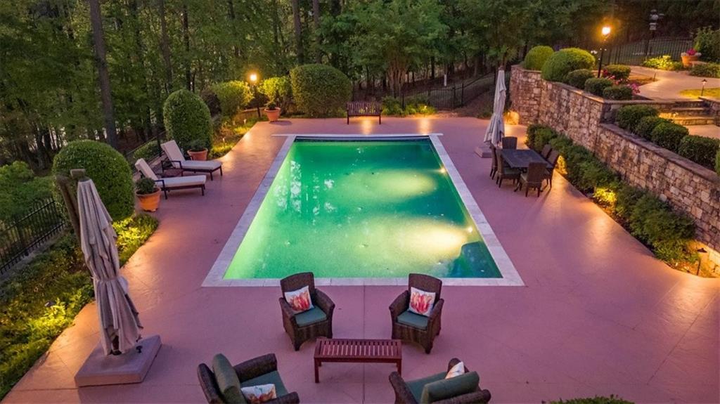 5340 Point South Drive