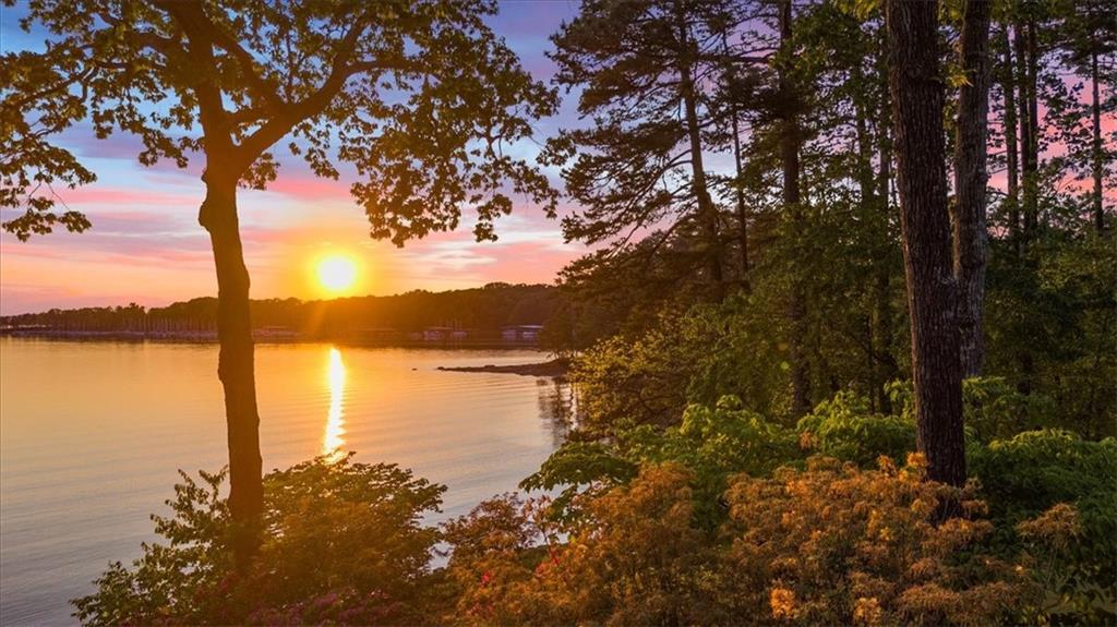 5340 Point South Drive