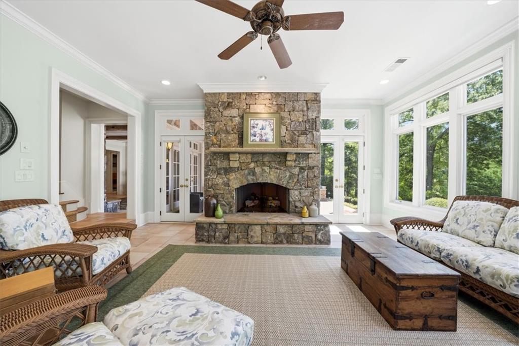 5340 Point South Drive