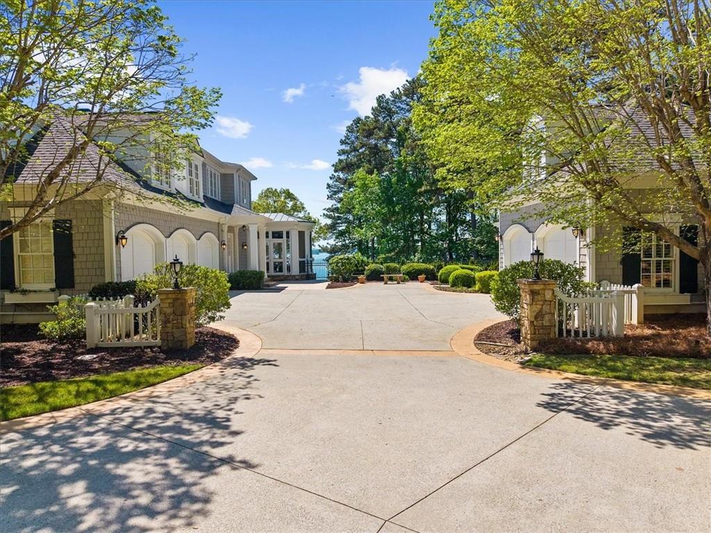 5340 Point South Drive