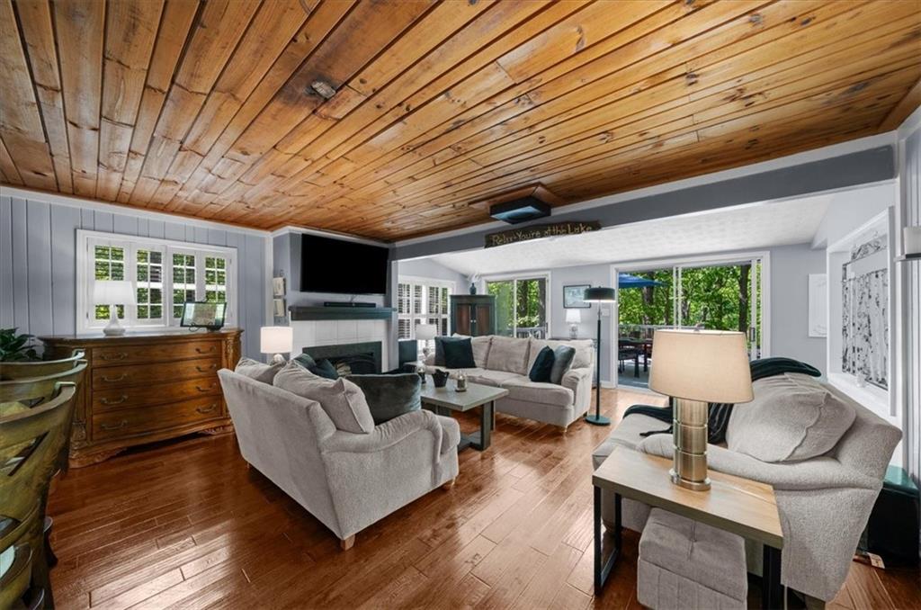 6551 Bermuda Lane