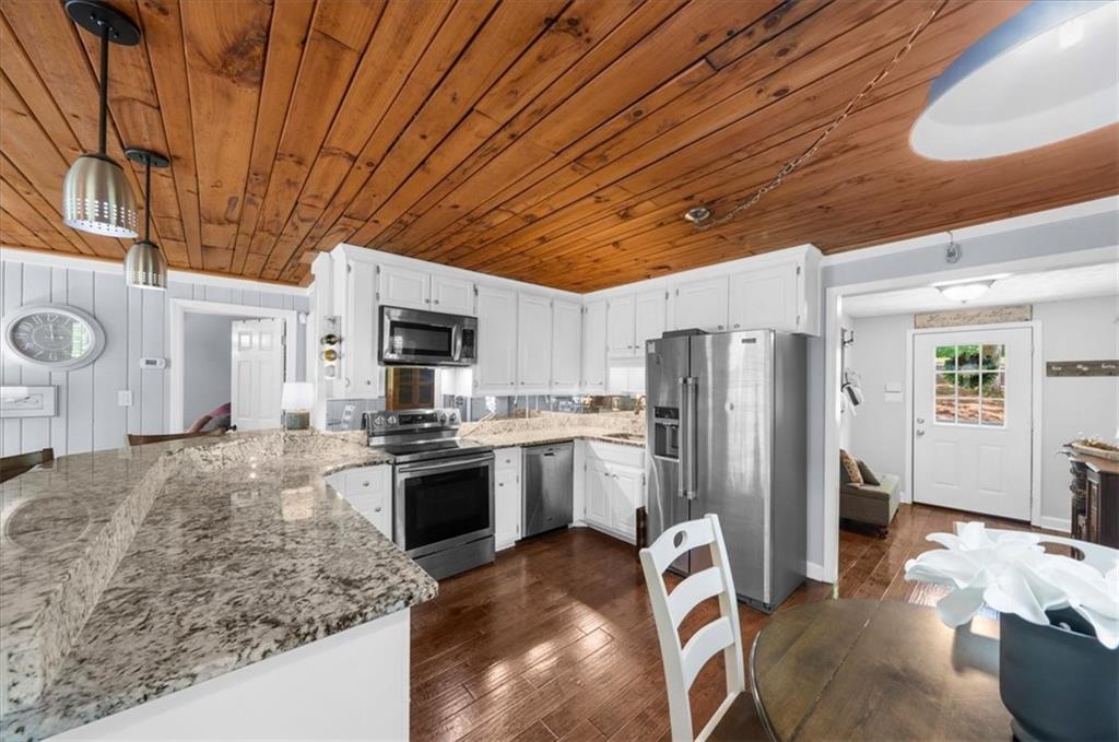 6551 Bermuda Lane