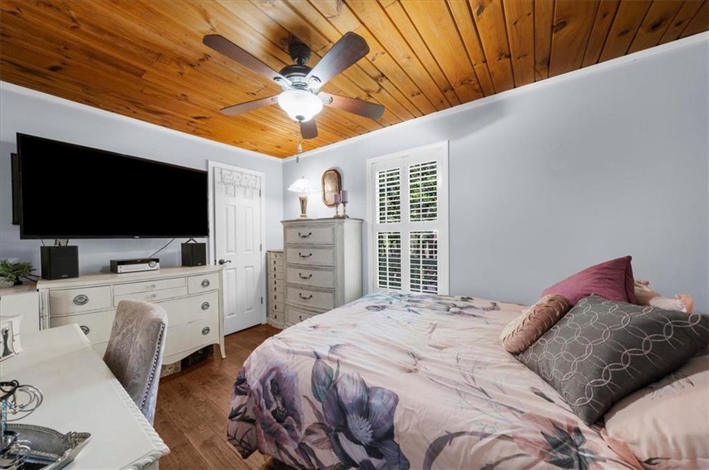 6551 Bermuda Lane