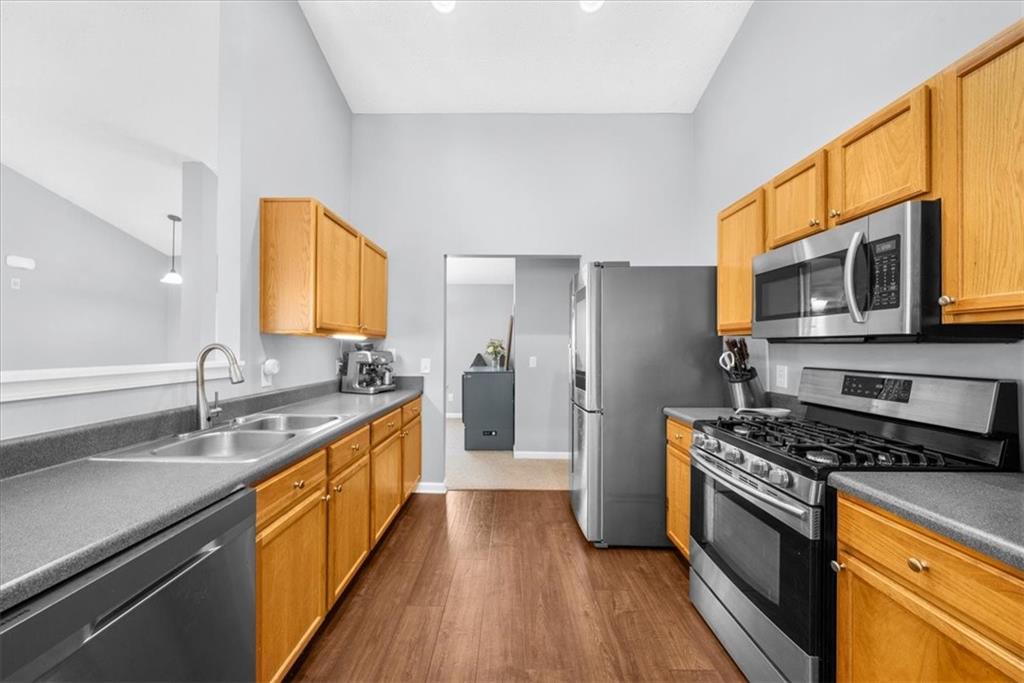 3255 Bridgeshaw Drive