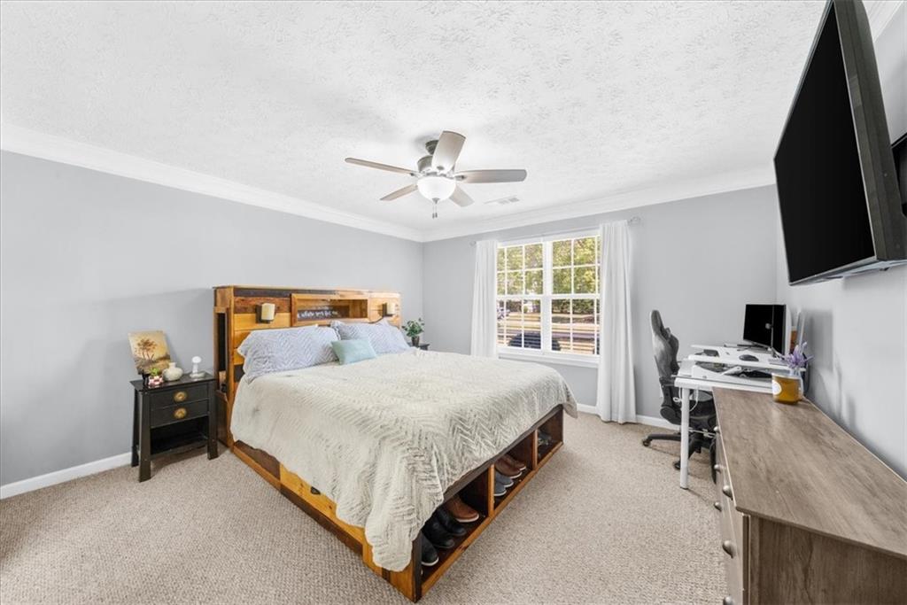 3255 Bridgeshaw Drive