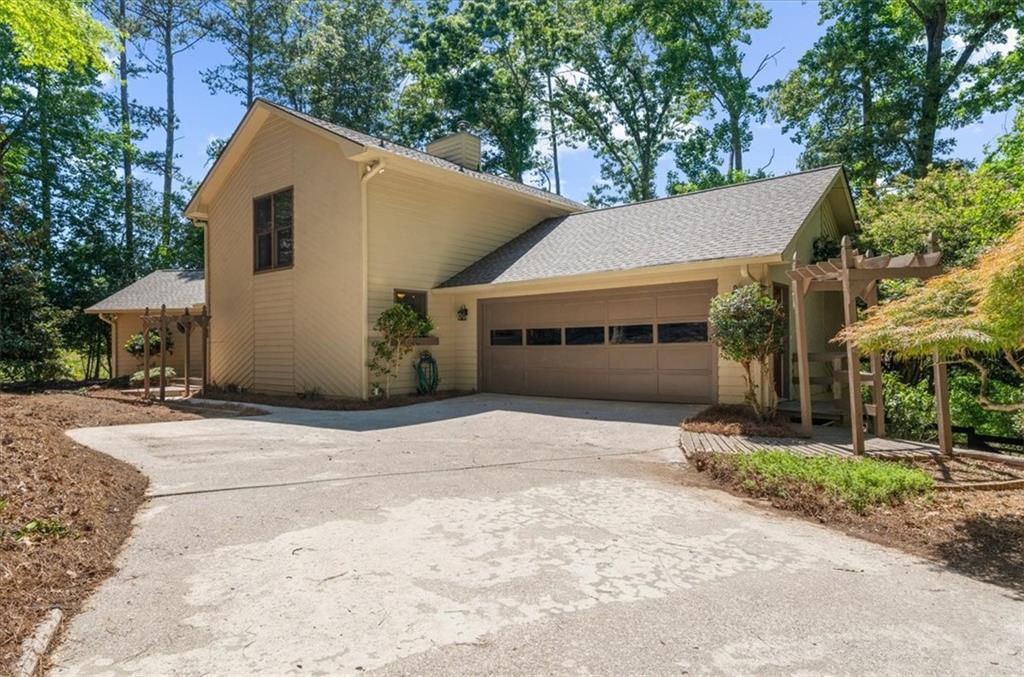 5573 Hidden Harbor Landing