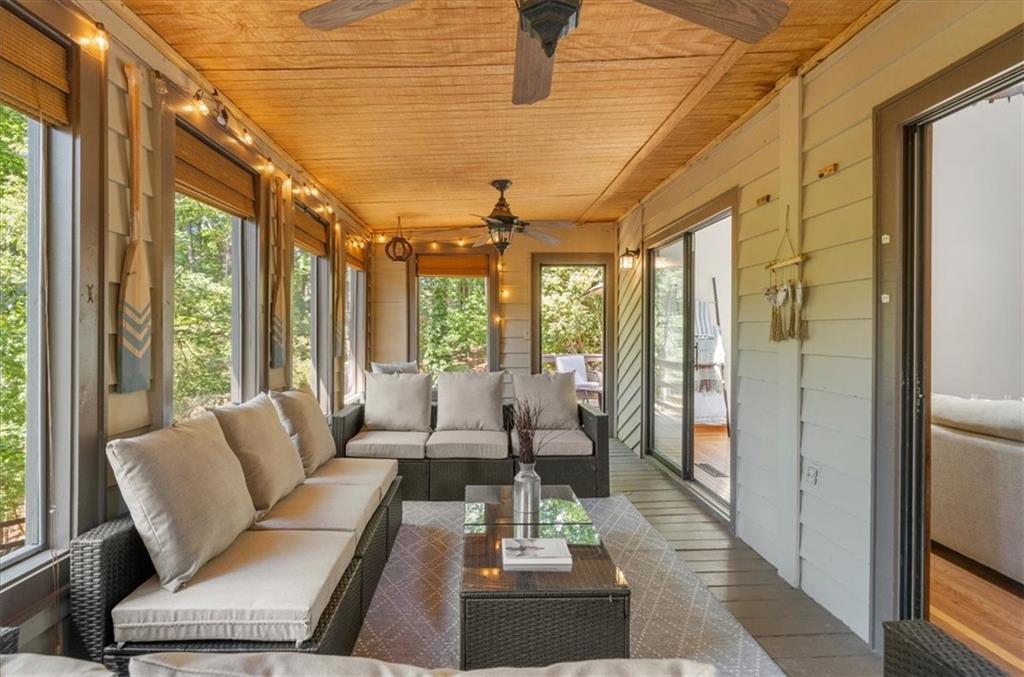 5573 Hidden Harbor Landing