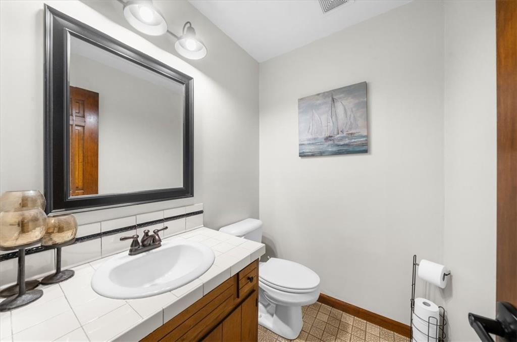 5573 Hidden Harbor Landing