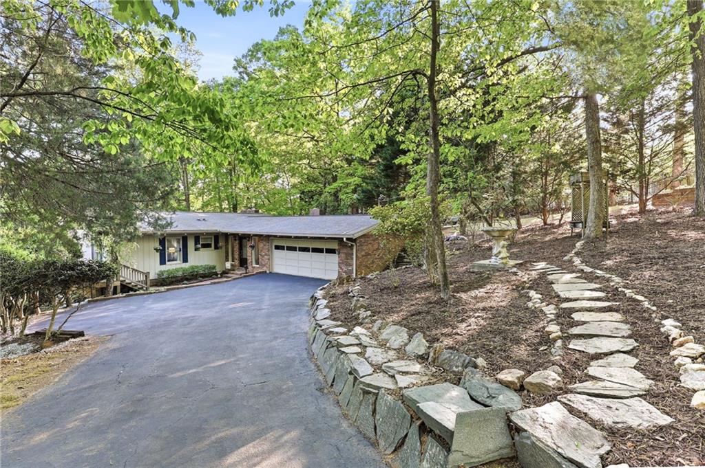 7835 Chinquapin Lane