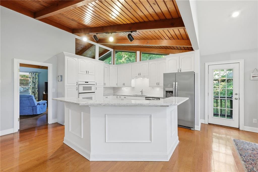 7835 Chinquapin Lane