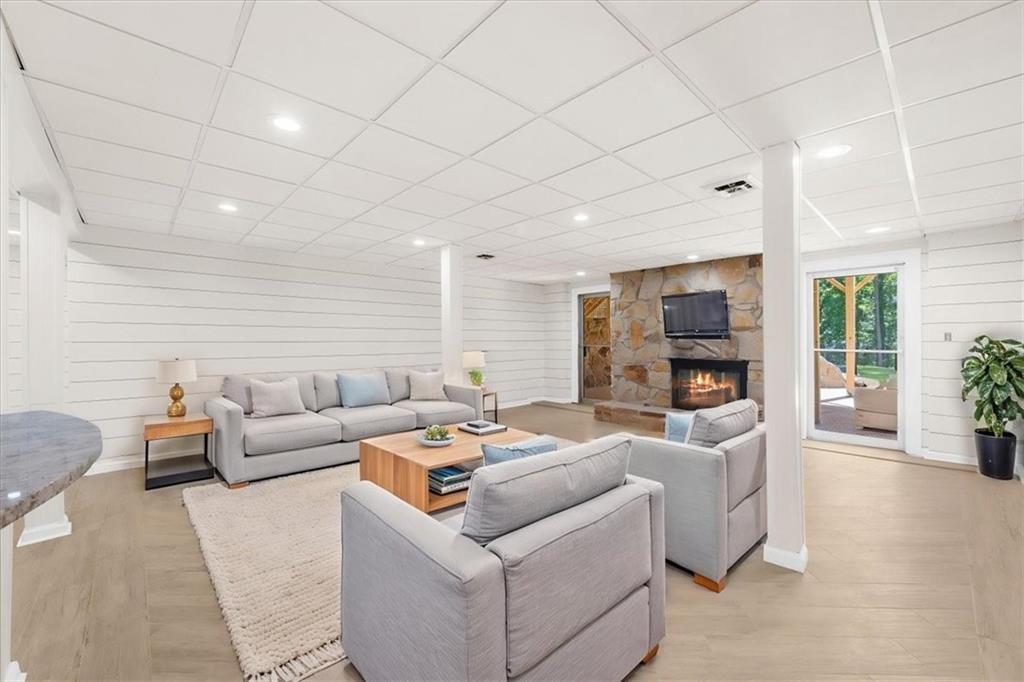 5535 Hidden Harbor Drive