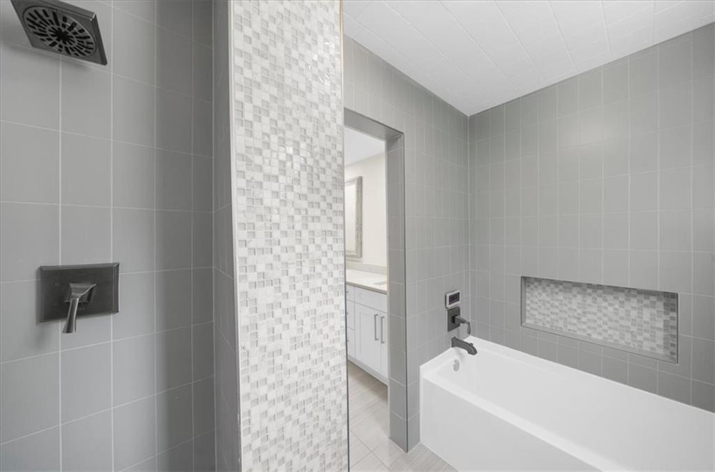 5535 Hidden Harbor Drive
