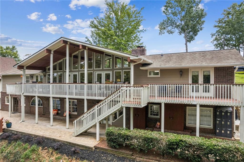 2105 Kemp Drive