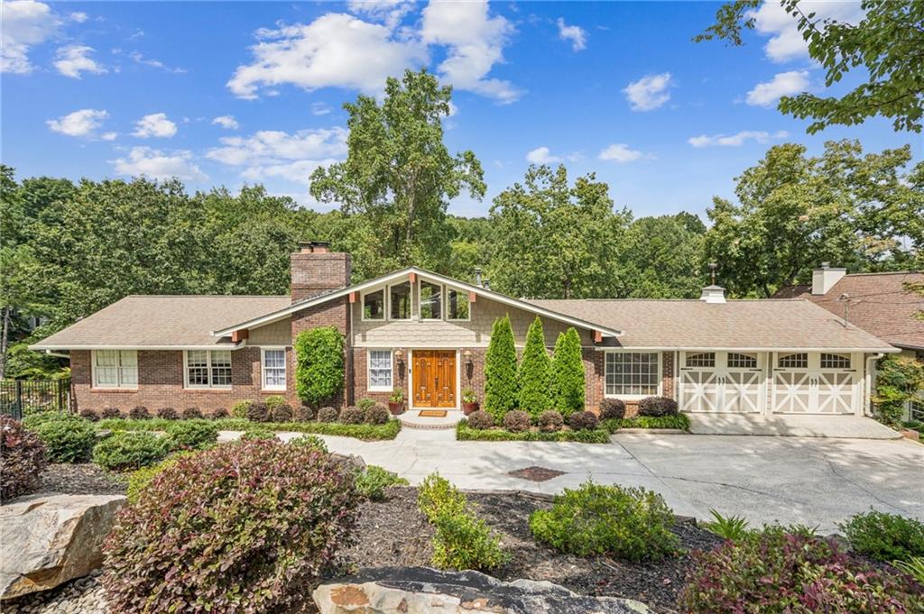 2105 Kemp Drive