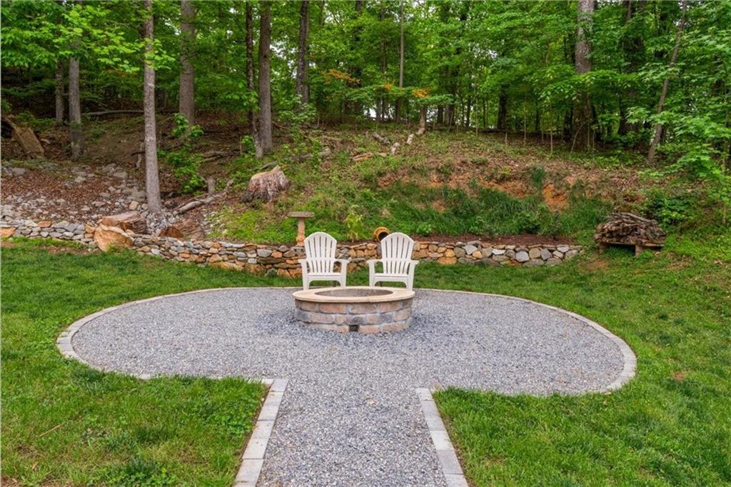 3386 Small Woods Lane